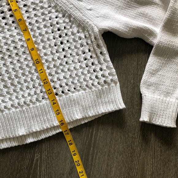 REDUCED!! ⬇️ ✂️Banana Republic Cropped Open Knit sweater - Picture 6 of 6